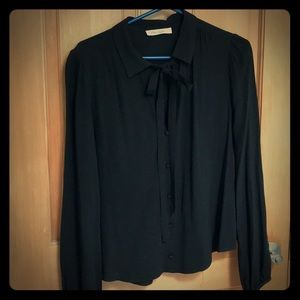 Black long sleeve blouse